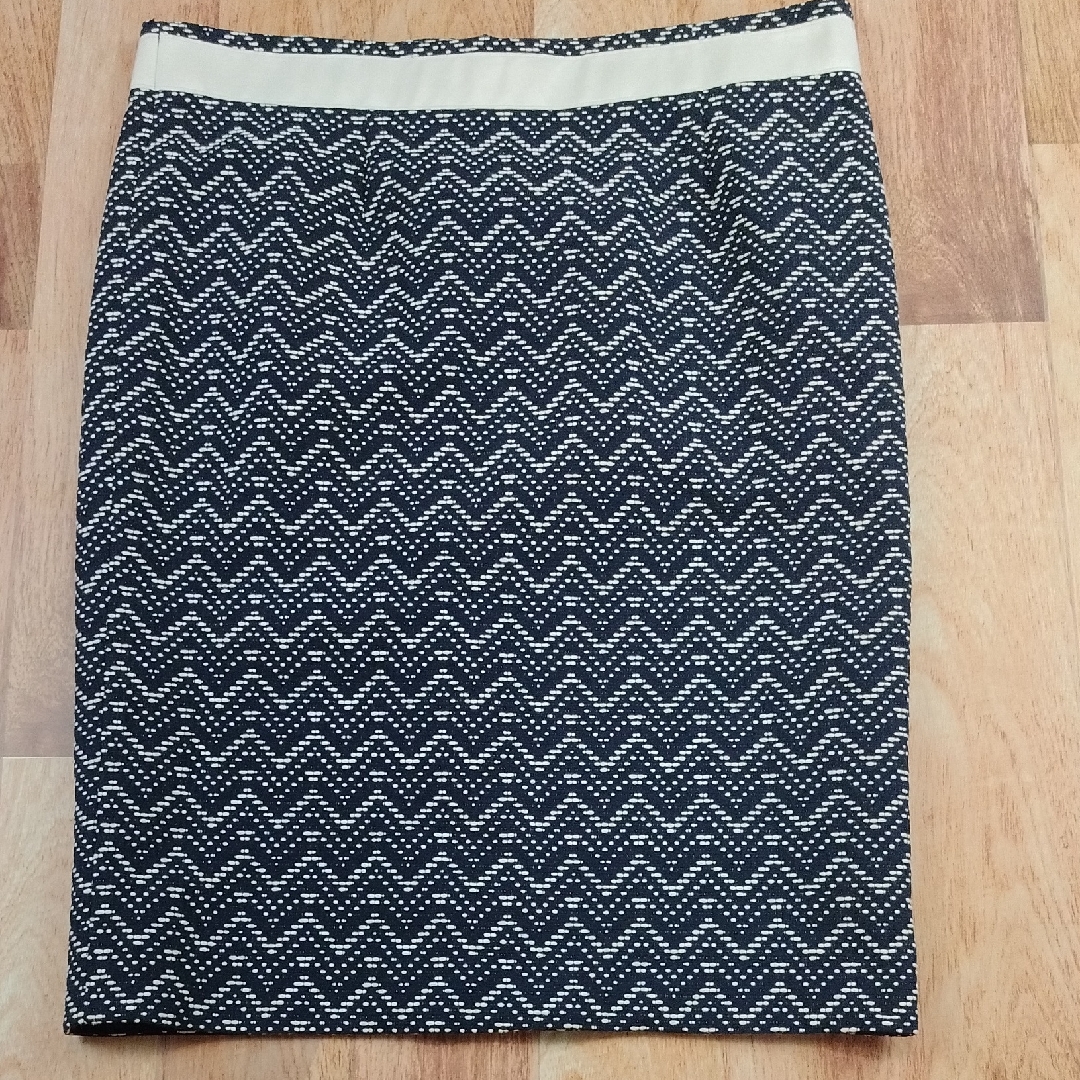 Brooks Brothers Vintage Black And White Zig Zag Knee-Length Pencil Skirt
